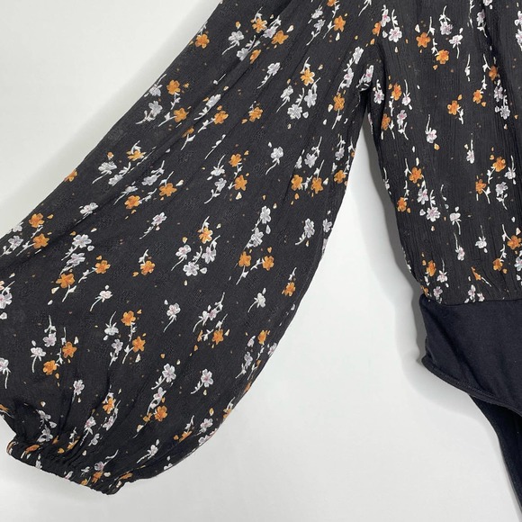 ABOUND | Floral Bodysuit | S - Picture 3 of 5